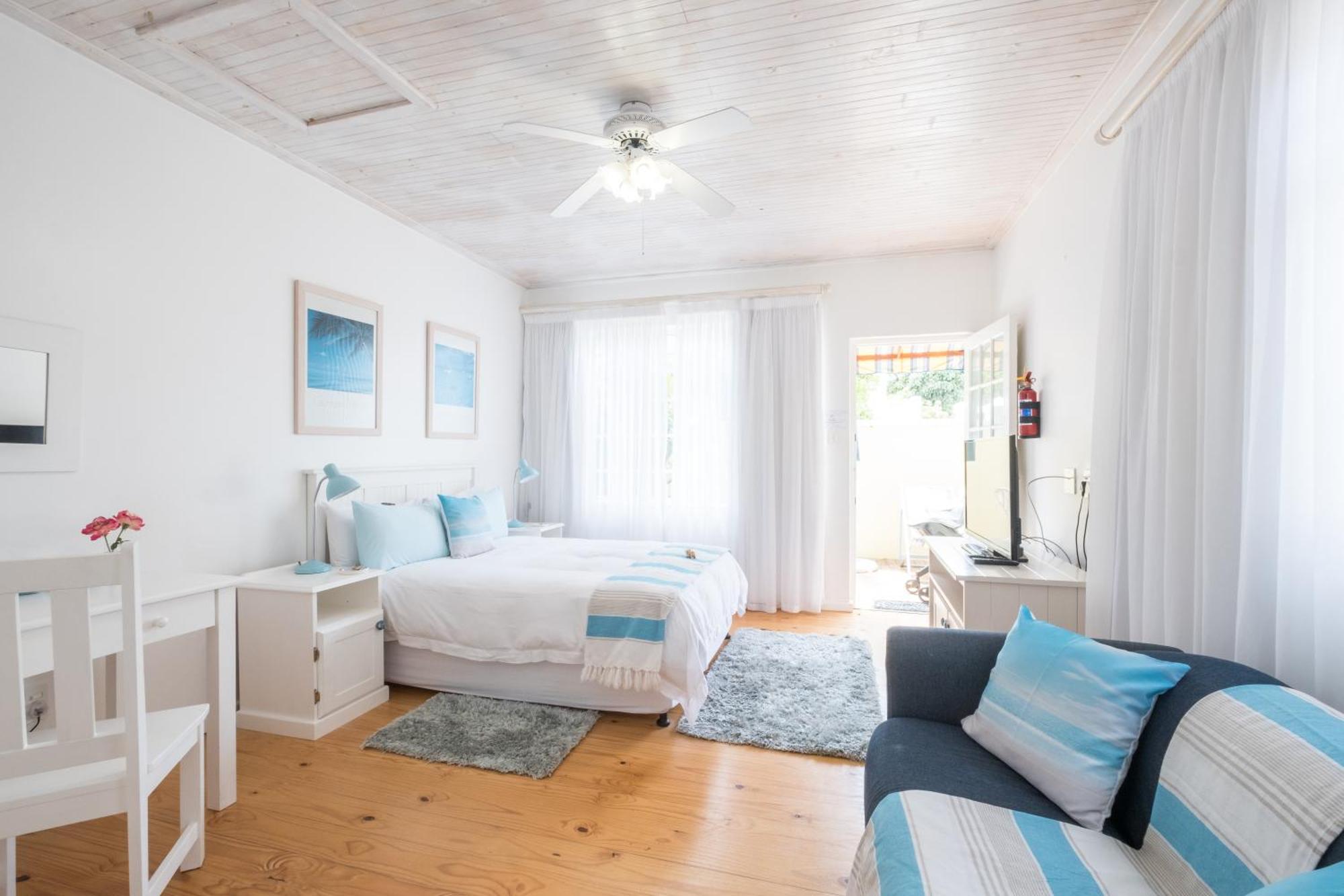 On The Bay Bed & Breakfast Port Elizabeth Luaran gambar