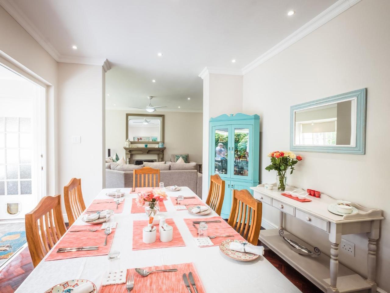 On The Bay Bed & Breakfast Port Elizabeth Luaran gambar