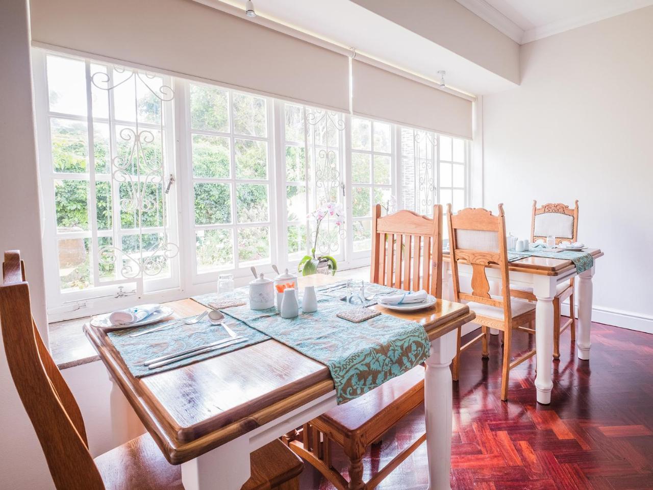 On The Bay Bed & Breakfast Port Elizabeth Luaran gambar